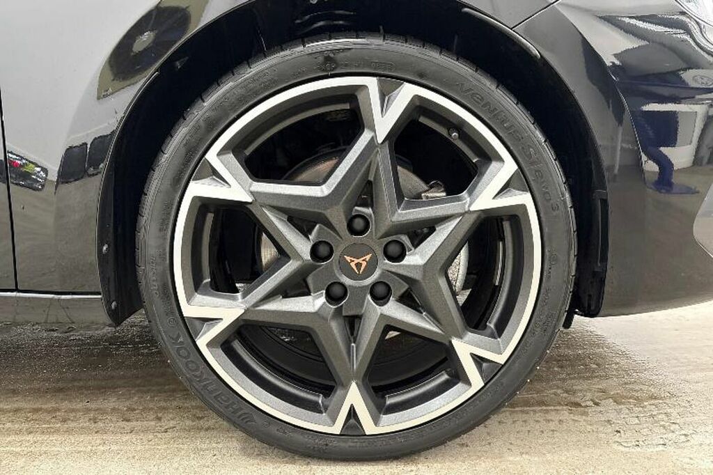 Cupra Leon 1.5 Tsi 150 V2 Black #5