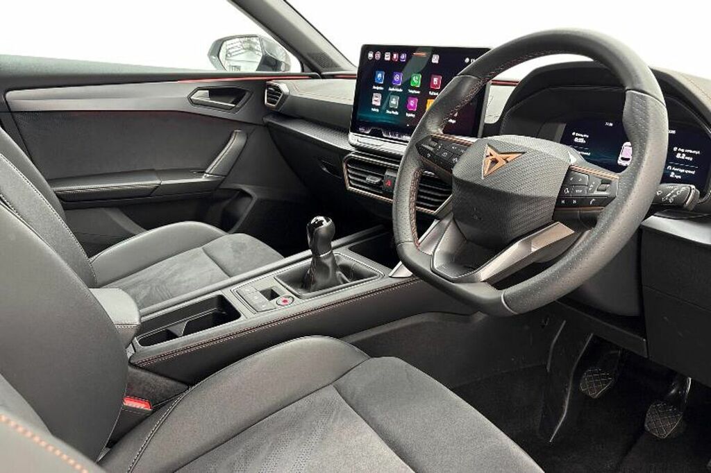 Cupra Leon 1.5 Tsi 150 V2 White #4