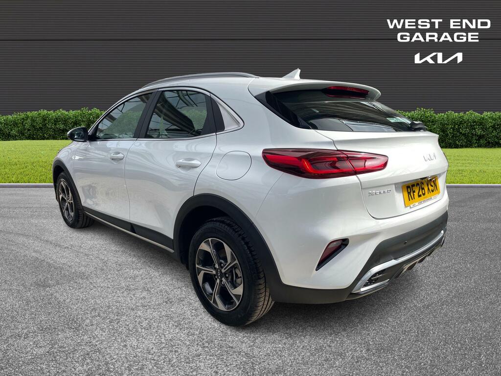 Kia Xceed Pure 1.0 T-gdi Manaul White #6