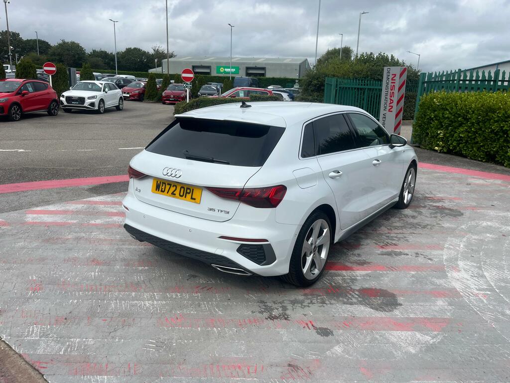 Audi A3 1.5 Tfsi 35 S Line Sportback Eur White #5