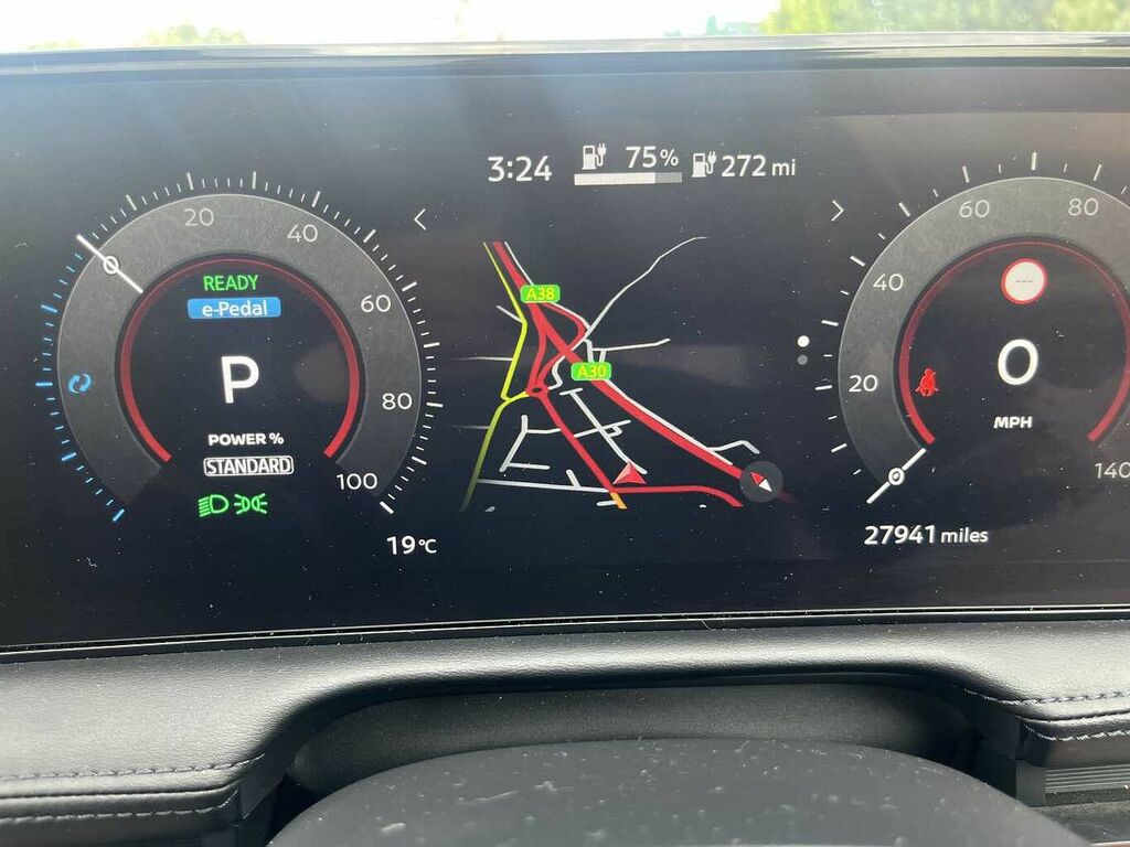 Nissan Ariya Advance Green #25