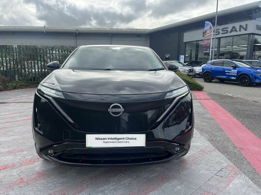 Nissan Ariya 87Kwh Advance Suv 22Kw Charger Green #2