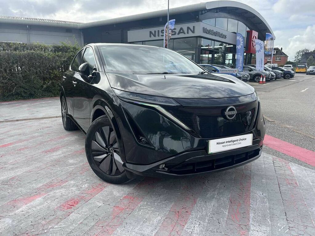 Nissan Ariya 87Kwh Advance Suv 22Kw Charger Green