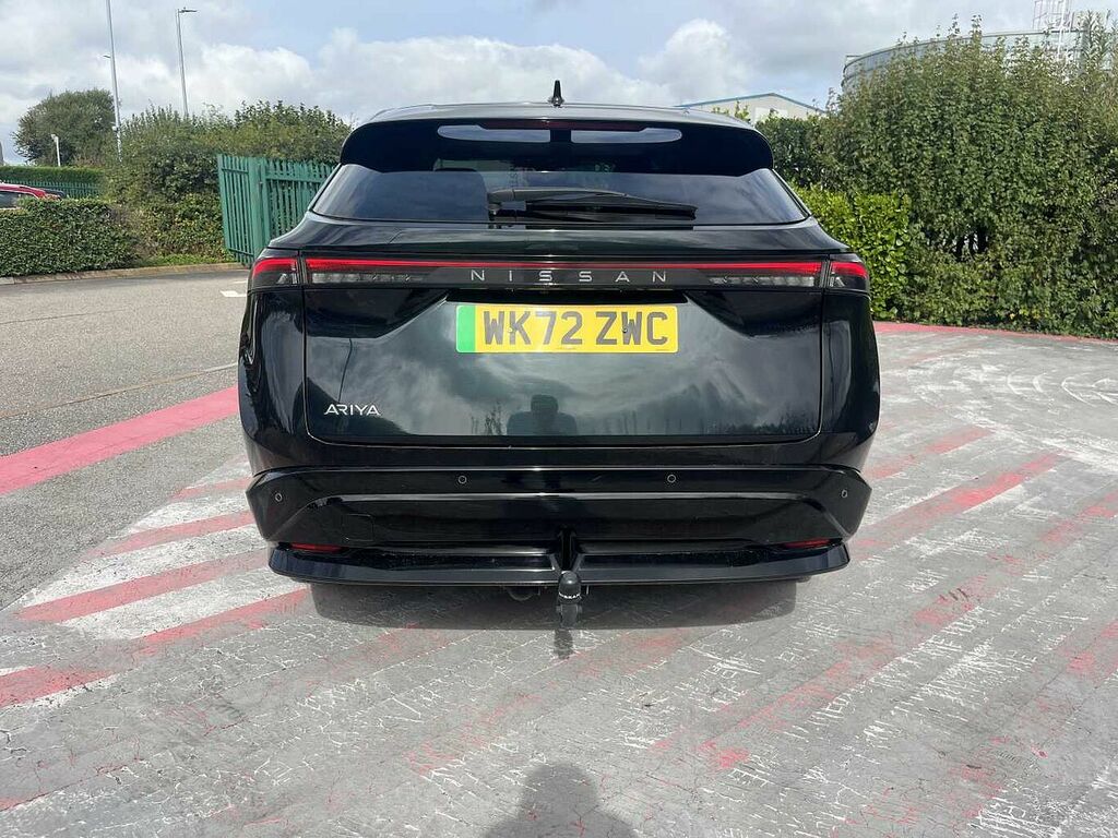 Nissan Ariya 87Kwh Advance Suv 22Kw Charger Green #6