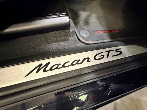 Porsche Macan Td V6 S Suv Black #56