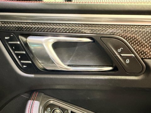 Porsche Macan Td V6 S Suv Black #42
