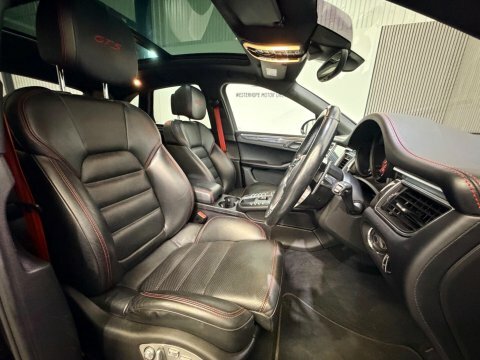 Porsche Macan Td V6 S Suv Black #27