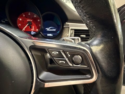 Porsche Macan Td V6 S Suv Black #40
