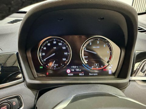BMW X1 Sdrive 18D Xline Step Black #46