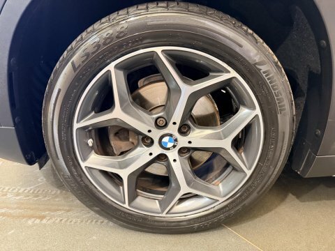 BMW X1 Sdrive 18D Xline Step Black #35