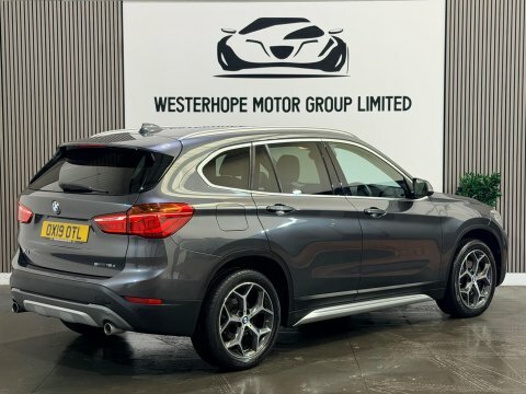 BMW X1 Sdrive 18D Xline Step Black #19