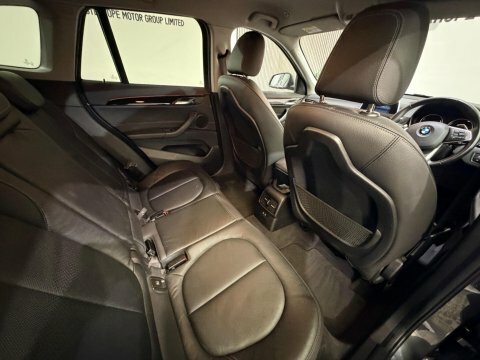BMW X1 Sdrive 18D Xline Step Black #23
