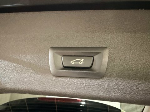 BMW X1 Sdrive 18D Xline Step Black #34