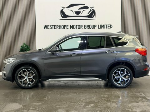 BMW X1 Sdrive 18D Xline Step Black #13
