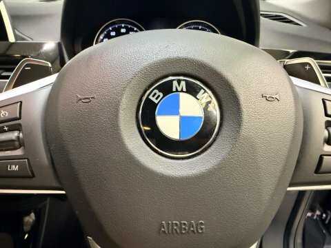 BMW X1 Sdrive 18D Xline Step Black #48