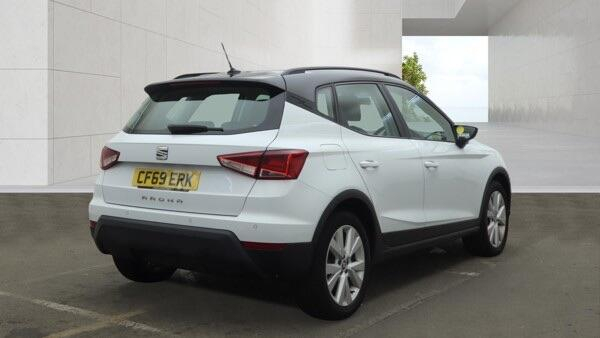Seat Arona 2020 1.0 Tsi Se Technology Dsg Euro 6 Ss White #4
