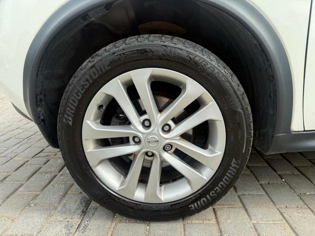 Nissan Juke Hatchback Grey #27