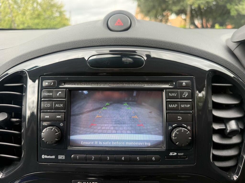 Nissan Juke Hatchback Grey #22