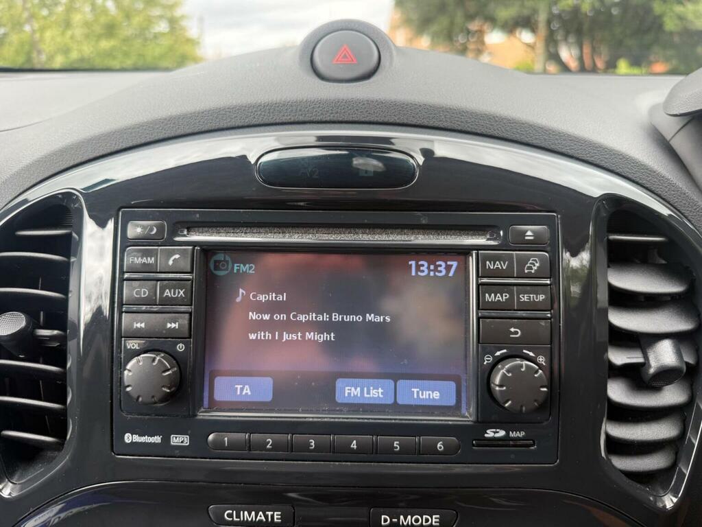 Nissan Juke Hatchback Grey #19