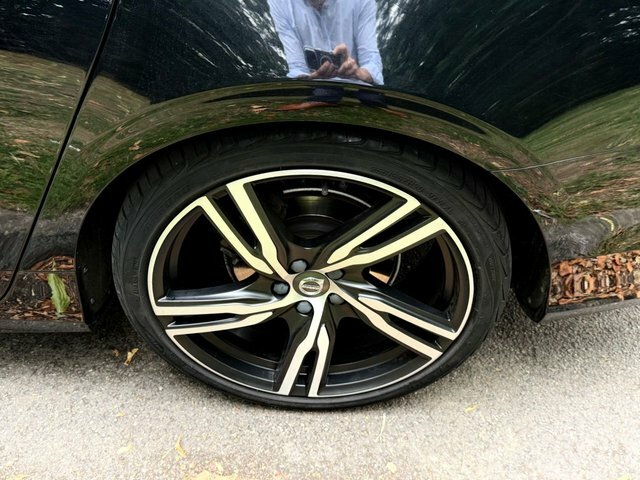 Volvo S90 D4 Momentum Silver #17