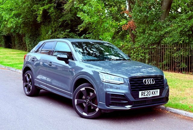 Audi Q2 1.5 Tfsi Cod 35 Grey