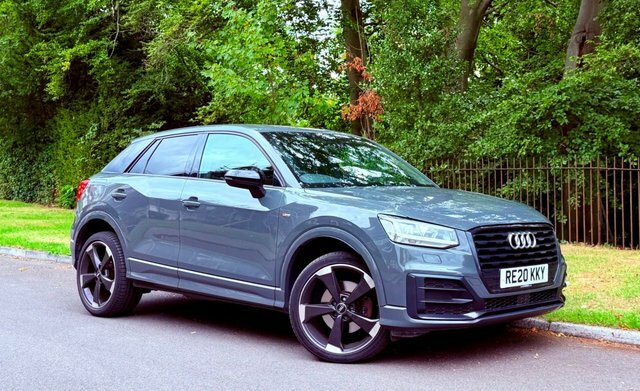 Audi Q2 1.5 Tfsi Cod 35 Grey #2
