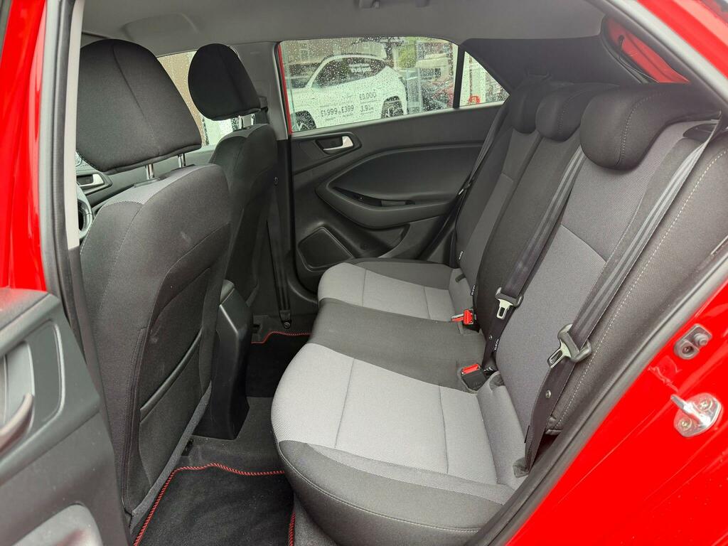 Hyundai I20 1.2 S White #10