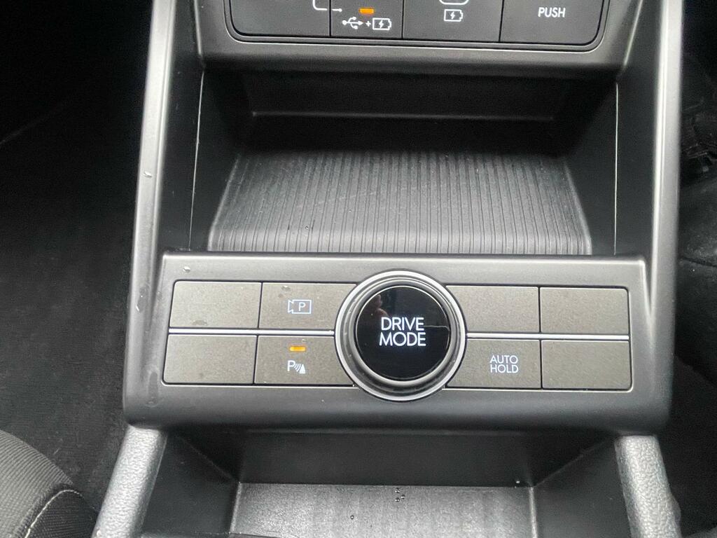 Hyundai Kona Hatchback Grey #19