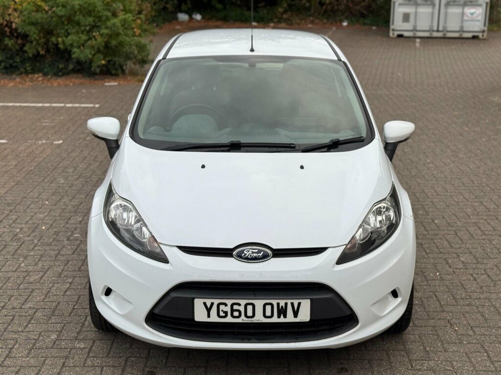 Ford Fiesta Hatchback 1.6 Titanium 201010 Red #13