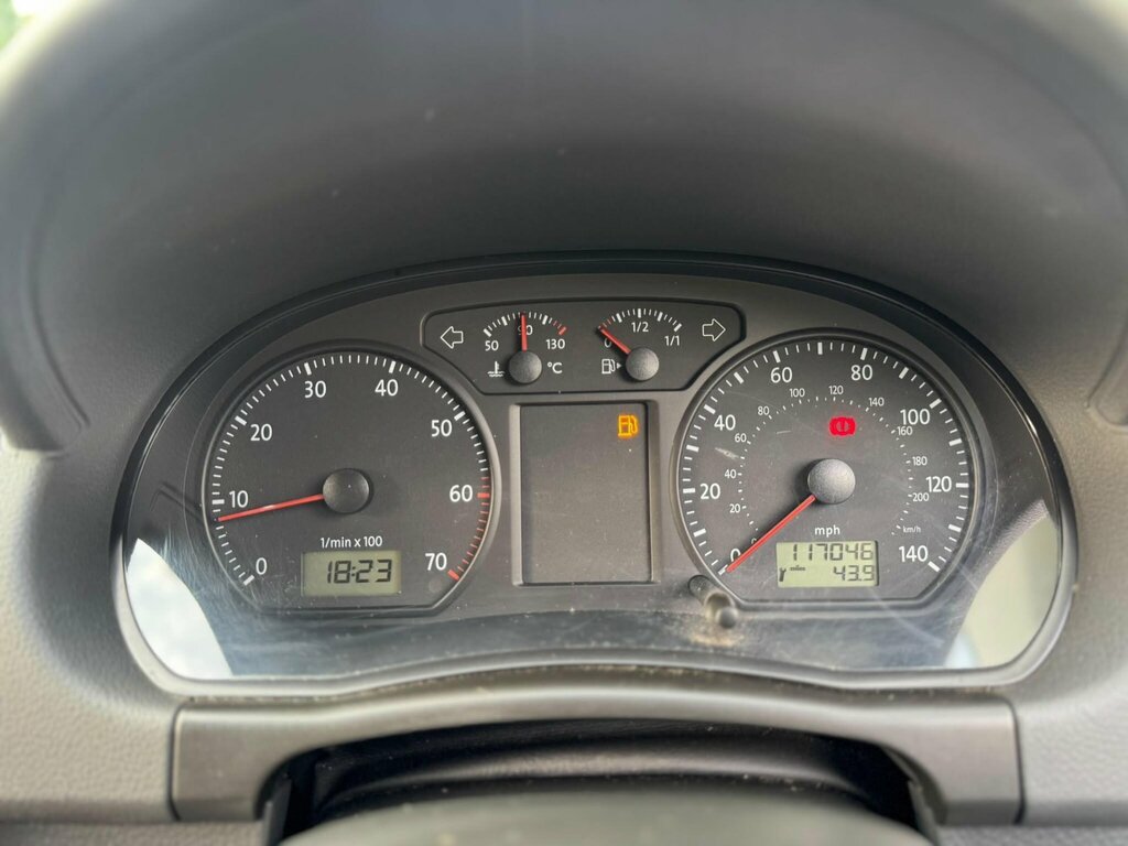 Volkswagen Polo 1.2 E Grey #30