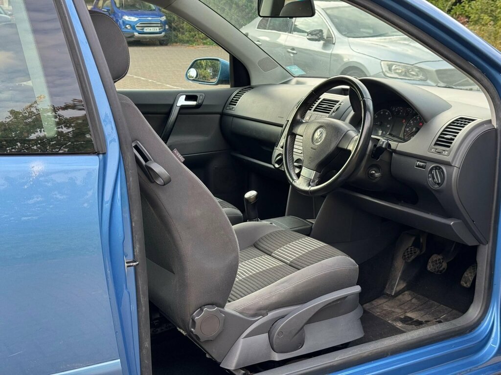 Volkswagen Polo 1.2 E Grey #15