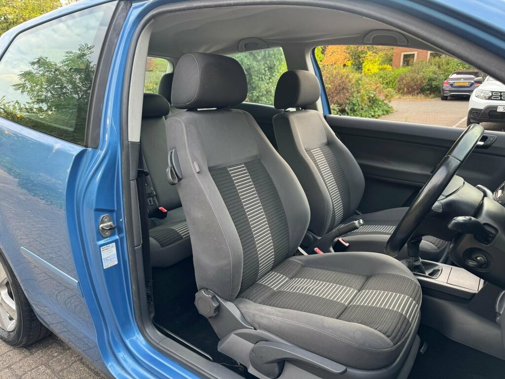 Volkswagen Polo 1.2 E Grey #17