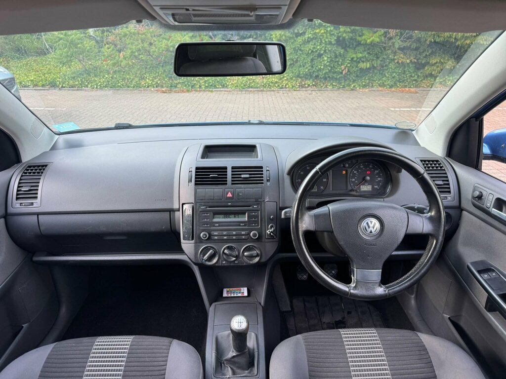 Volkswagen Polo 1.2 E Grey #27