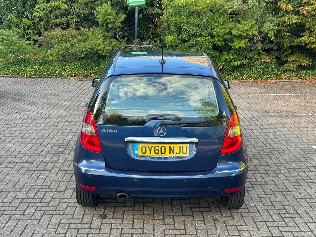 Mercedes-Benz A Class 1.5 Blueefficiency Avantgarde Se Black #14