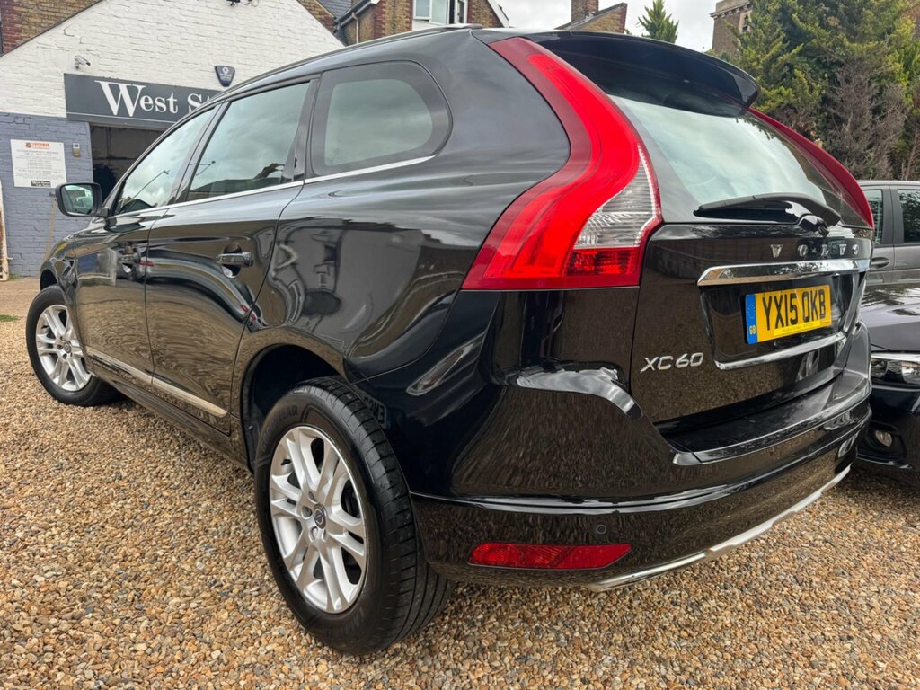 Volvo XC60 2.4 D4 Se Lux Geartronic Awd Euro 5 Black #4