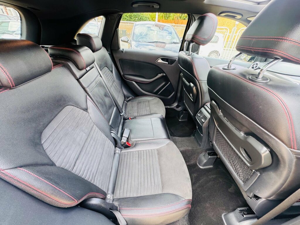 Mercedes-Benz B Class B180d Se Blue #15
