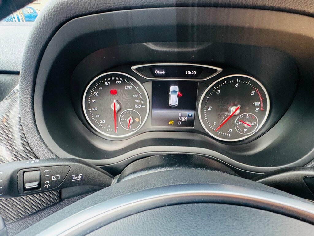 Mercedes-Benz B Class B180d Se Blue #26