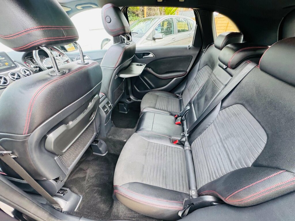 Mercedes-Benz B Class B180d Se Blue #18