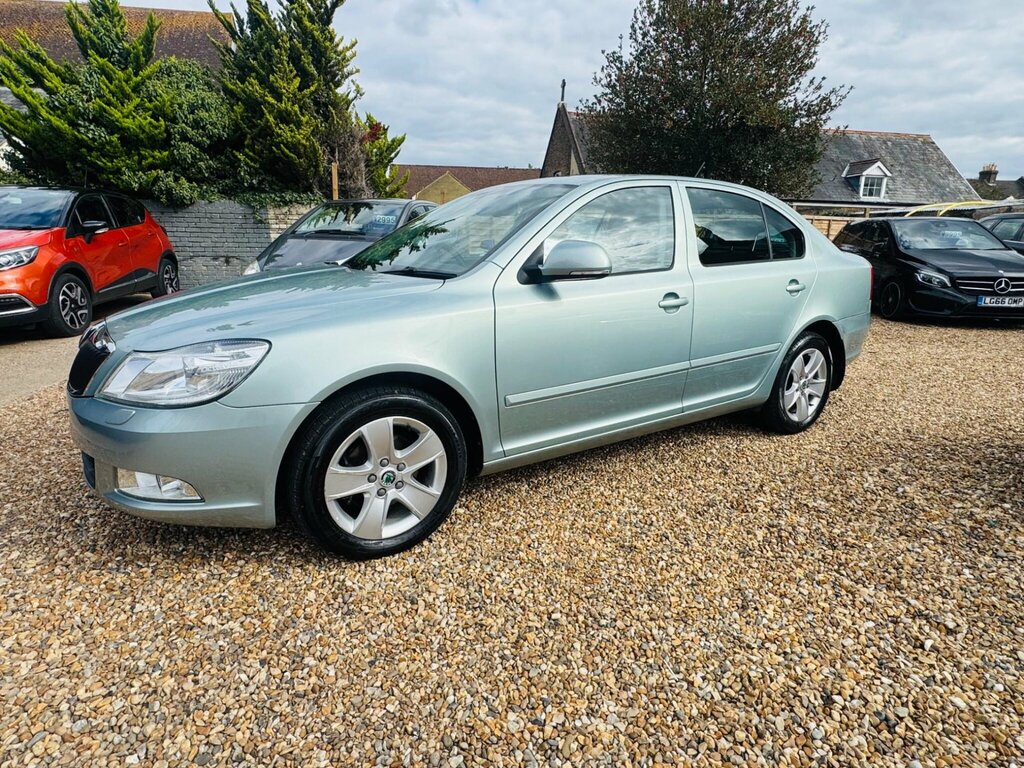 Skoda Octavia 2.0 Vrs Tdi Cr 170 Bhp Blue #9