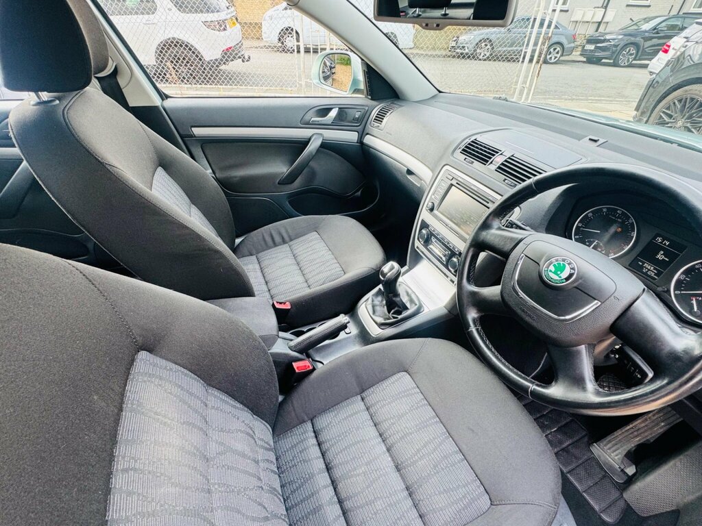 Skoda Octavia 2.0 Vrs Tdi Cr 170 Bhp Blue #16