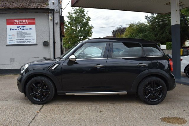 Mini Countryman 2.0 Cooper Sd Suv All4 Euro 6 143 Black #4
