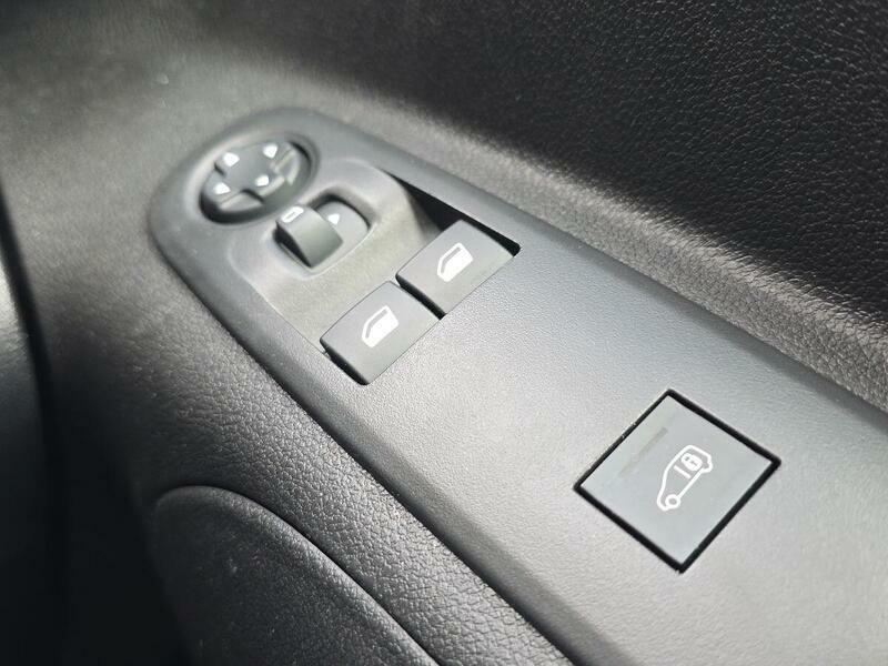 Citroen Berlingo Plus White #19