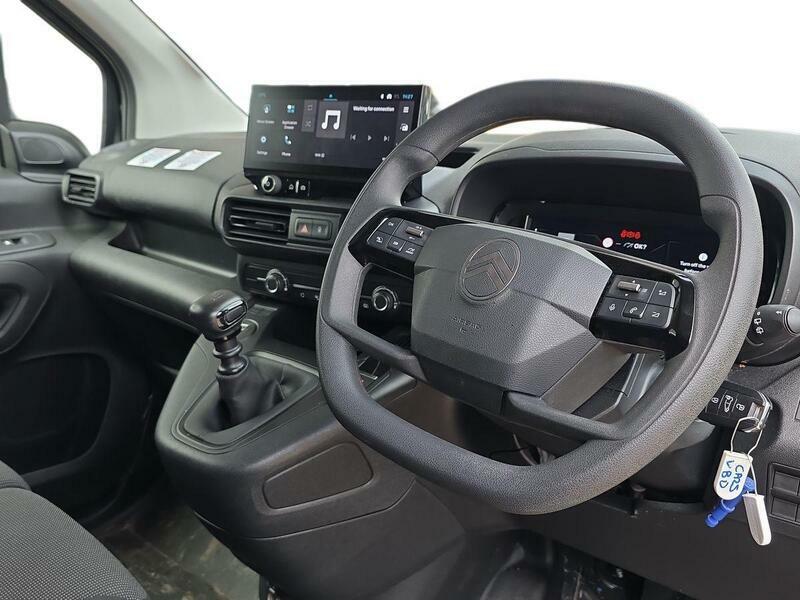 Citroen Berlingo Plus White #11