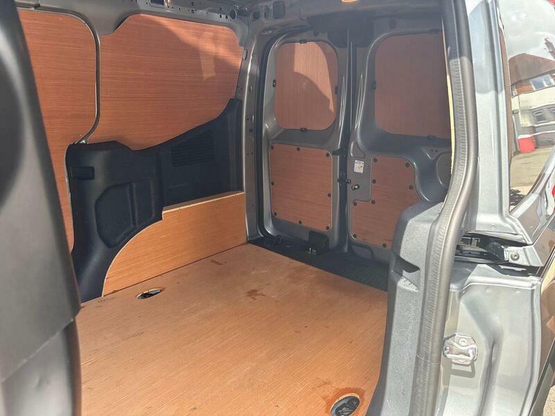 Ford Transit Courier Trend 100Kw 43Kwh White #29