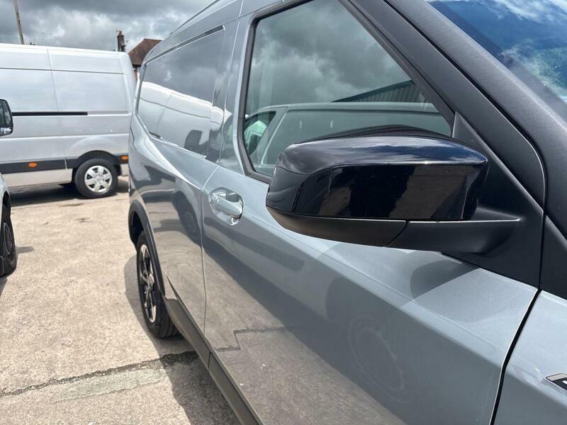 Ford Transit Courier Trend 100Kw 43Kwh White #17