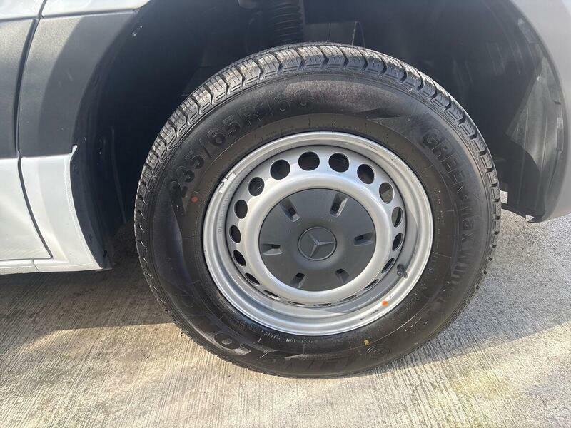 Mercedes-Benz Sprinter Sprinter 315 Pro Cdi White #46