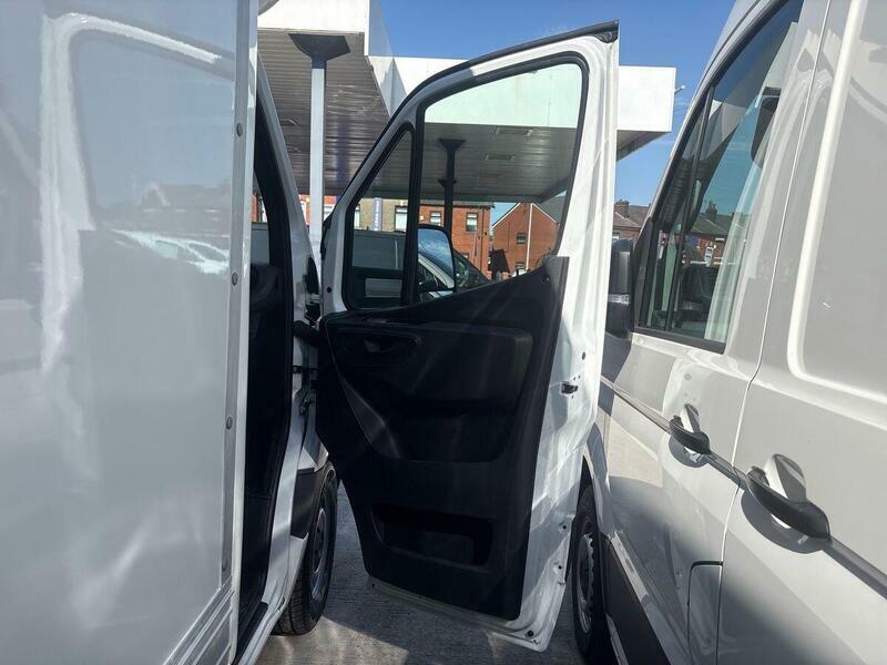 Mercedes-Benz Sprinter Sprinter 315 Pro Cdi White #31