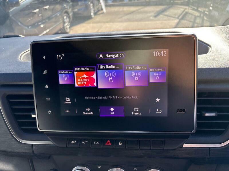 Renault Trafic 2.0 Dci Blue 30 Extra Panel Van Grey #30