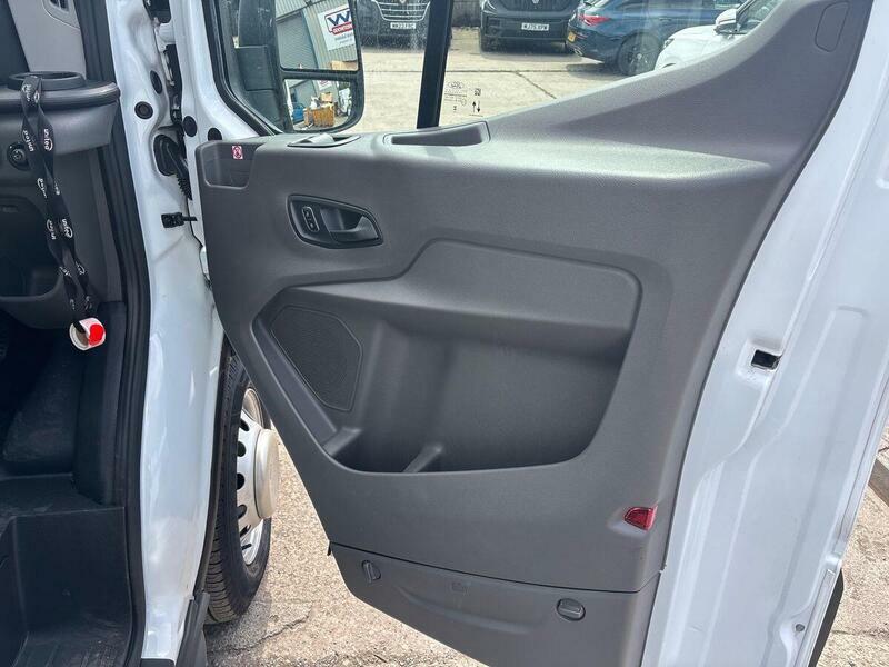 Ford Transit Custom 100Kw 65Kwh H1 Double Cab Van Limited Blue #34