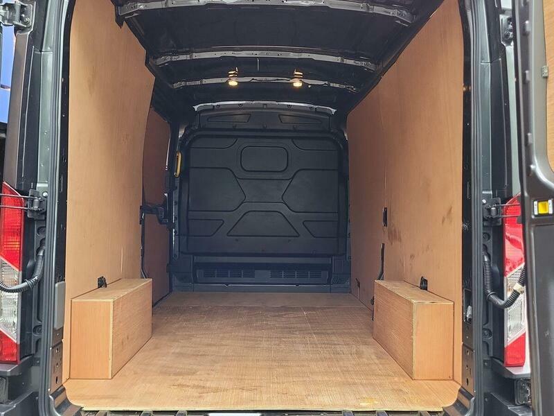 Ford Transit Custom 2.0 Ecoblue 136Ps H1 L2 320 Van Limited White #65